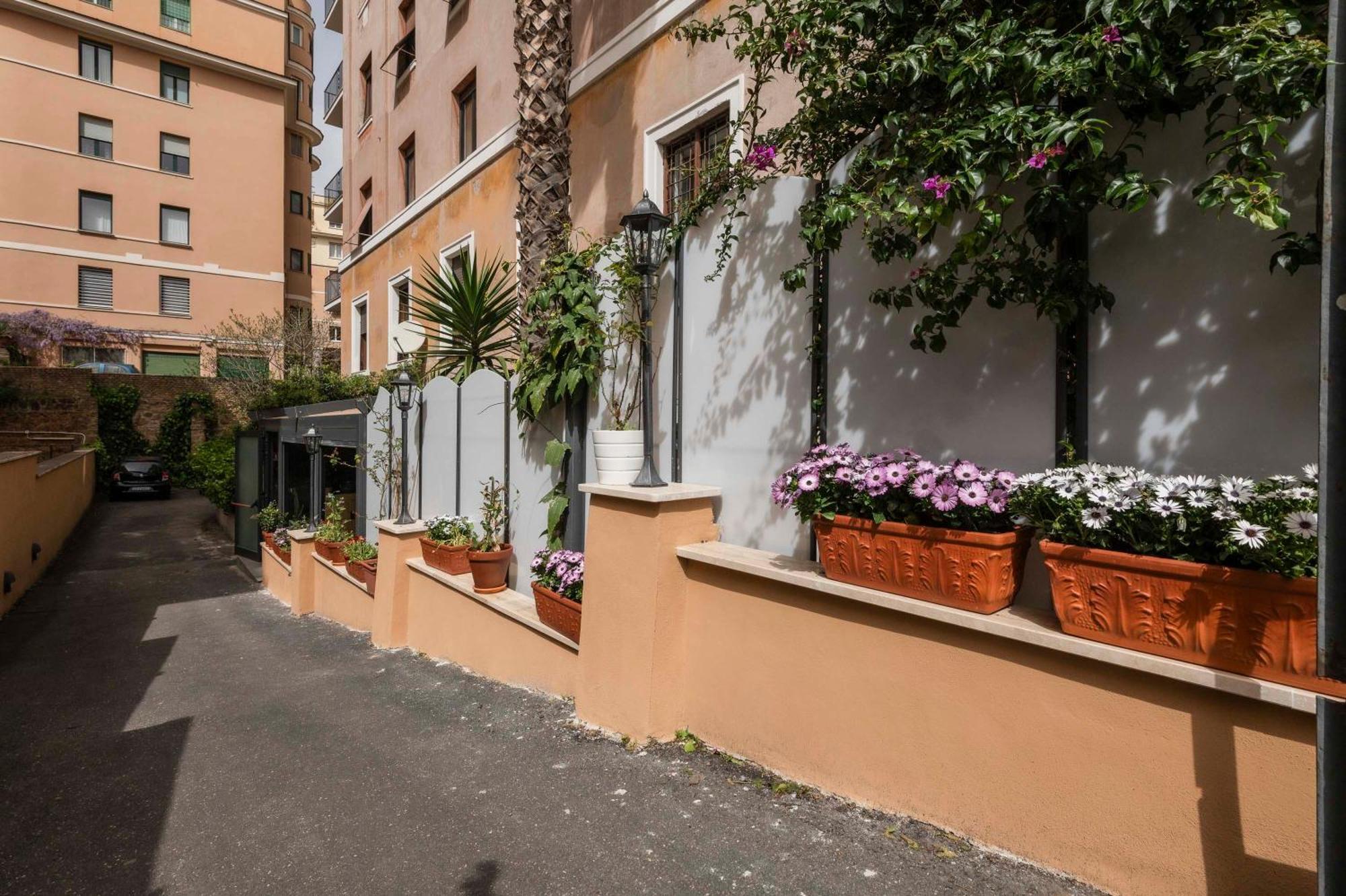 Hotel Valeri Rzym Zewnętrze zdjęcie